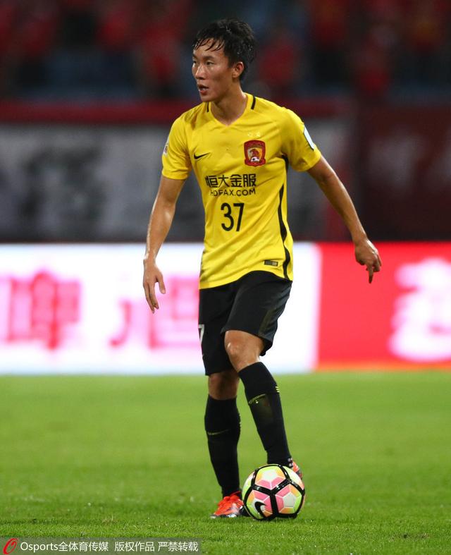 MV上线 A-lin歌唱爱与幸福2103人看过 《天才游戏》曝预告 彭昱畅丁禹兮化身纯恨宿敌2667人看过 《纯真年代的爱情》研讨会 孙千王天辰忆拍摄往3157人看过 新闻首页 电影新闻首页 明星新闻 华语 海外 成龙、梁朝伟、小贝、李栋旭等观战NBA中国赛 日前，25-26赛季NBA季前赛在中国澳门举行，成龙、梁朝伟 、刘嘉玲、任达华、大卫·贝克汉姆、林书豪、李小鹏、李栋旭、刘宪华、杜华、李汶翰等到场观.Disney+剧集《诉讼女王》（All\'s Fair）在化学之家举行首映礼。