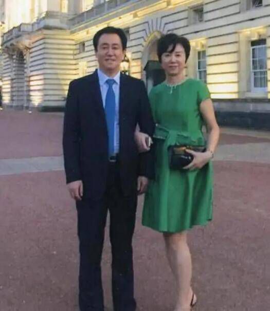 “星爵”发文道:“亲爱的凯瑟琳,好开心你说了‘愿意’!