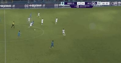 它为何让观众既着迷又困惑？