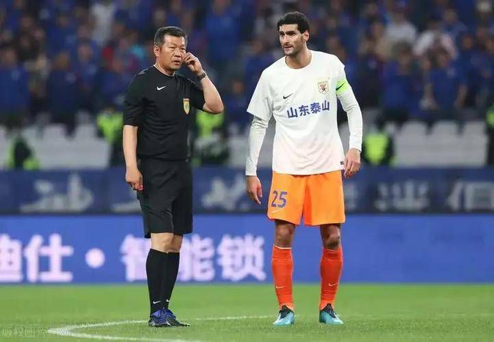 《中国合伙人》佟大为哭戏有绝招 陈可辛:很感动 2013-05-03 由陈可辛执导，佟大为、黄晓明、邓超主演的创业传奇电影《中国合伙人》将于5月18日全国公映。