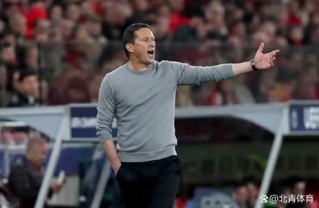 “这次电影同时发生在年关城和人间两个世界。