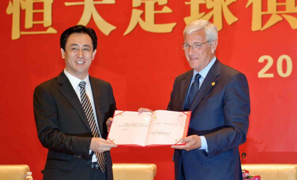 据了解,原版电影演员南希·斯蒂芬斯(Nancy Stephens)将会回归剧组,并再度饰演护士 《疯狂的麦克斯5》曝选角 安雅有望出演女主角 2020-03-27 -乔伊,获得了剧组的首肯,导演乔治·米勒在考虑让她出演影片女主角的相关事宜。