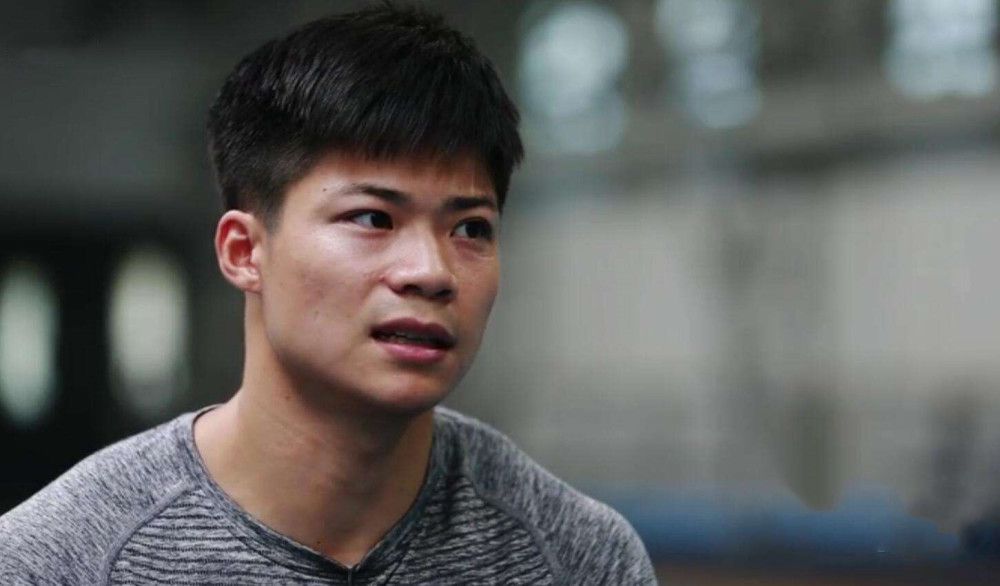蓝羽:当谢霆锋和刘德华先生在一块的时候,两个卷王汇合了。