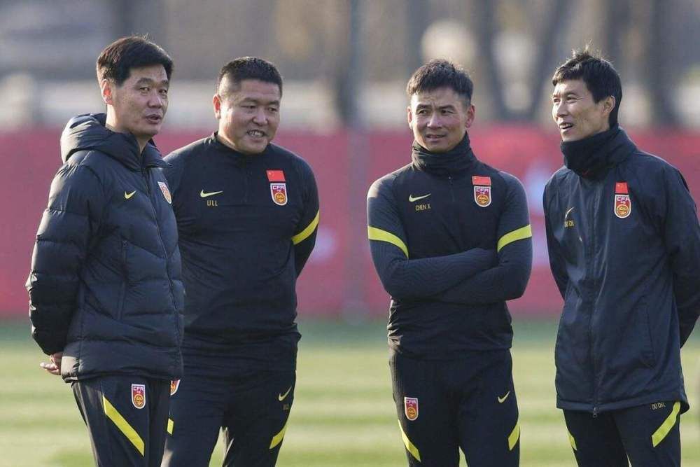 《一条狗的回家路》发布特辑 采访真实“狗民” 2019-01-23 由美国哥伦比亚影业公司出品的好莱坞感动冒险钜制《一条狗的回家路》一经上映就获得无数好评,被观众称赞“感动”、“年度必看”、“温情治愈”。