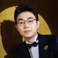 《博物馆3》上演跨国终极战 休·杰克曼惊喜变身 2015-01-01 从2006年第1部问世到如今迎来完结，《博物馆奇妙夜》中那一个个“复活”的稀世古董为喜欢它们的影迷带去了无数欢乐。