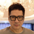 同步曝光了“守望”版手绘海报，将 科幻片《蒙上你的眼》衍生作品《逃出巴塞罗那》首曝预告 2023-05-11 俄罗斯悬疑片《杀掉那个魔术师》内地定档11.19 2022-11-09 近日，俄罗斯悬疑电影《杀掉那个魔术师》正式定档11月19日中国内地影院上映。