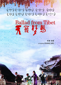 《松林外》导演新片九月开拍 法斯宾德将主演 2014-07-18 作为曾经执导了《蓝色情人节》和《松林外》这两部绝佳的独立电影的导演，德里克·斯安弗朗斯的下一部电影异常引人关注。